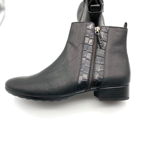 NWB GABOR Comfort Black Leather Ankle Boots Low Heel Back Zip US 8H Wide Fit - Picture 4 of 12